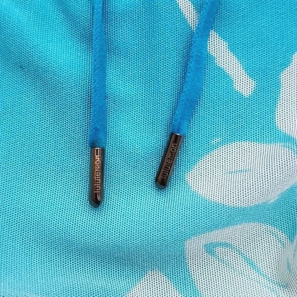 Lululemon Raja Reversible Periwinkle Blue Floral Print Track Jacket Size 6 - Picture 9 of 13